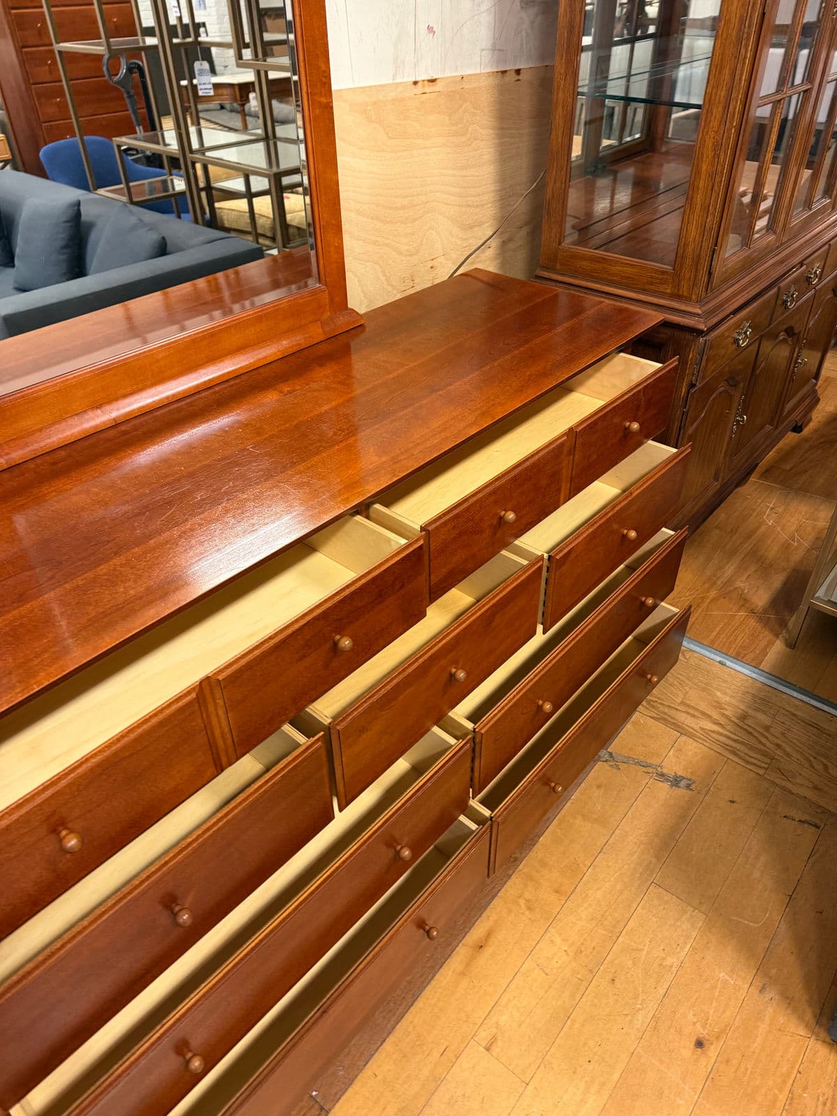 Circa 1999 Impressions by Thomasville Bridges Collection Dresser + Mirror - Thumbnail 8