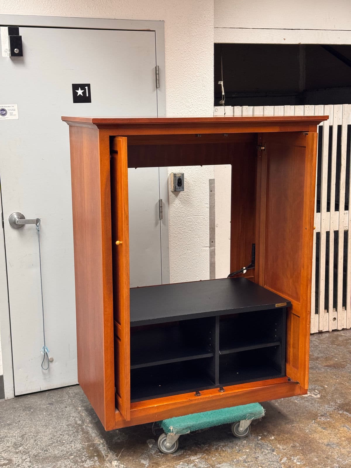 Circa 1999 Impressions by Thomasville Bridges Collection Armoire - Thumbnail 5