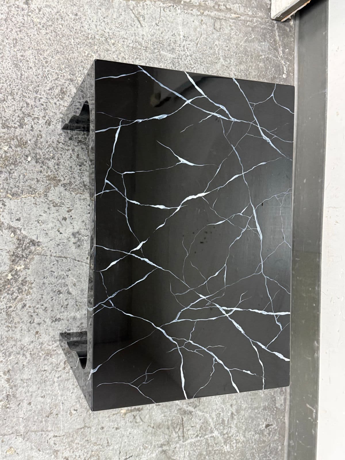 Made Goods Foster Faux Marble Lacquered Bench/Side Table - Thumbnail 9