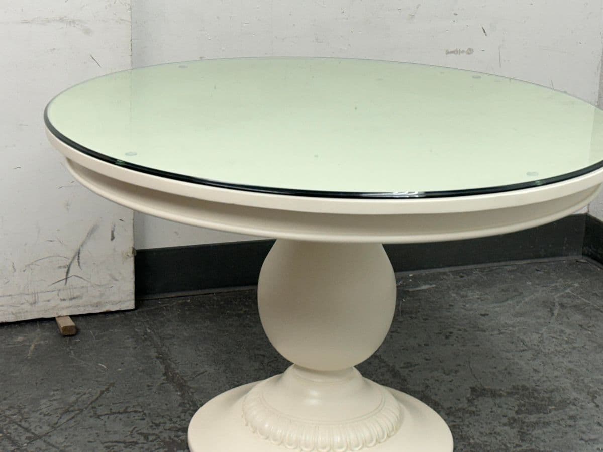 48 Inch Ave Home Charlotte Pedestal Table - Thumbnail 5