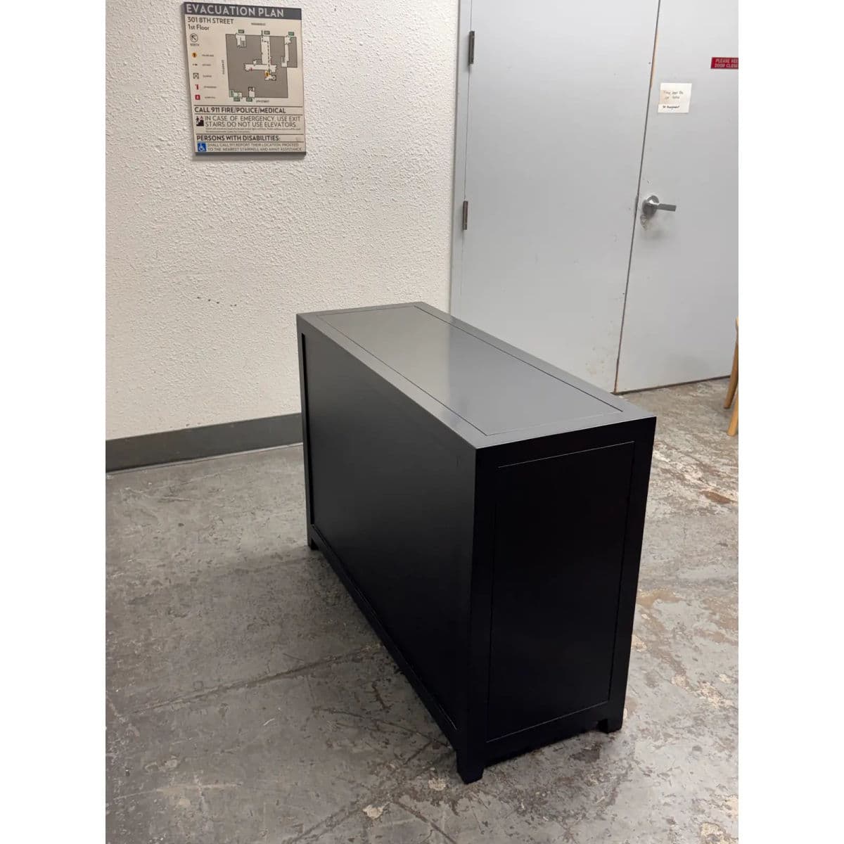 Robert Kuo for McGuire Furniture Dragon Swirl Bar Cabinet - Thumbnail 7