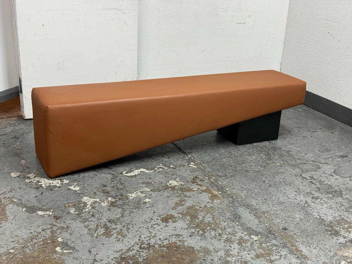 Michael Oren Designs Saddle Bench - Thumbnail 3