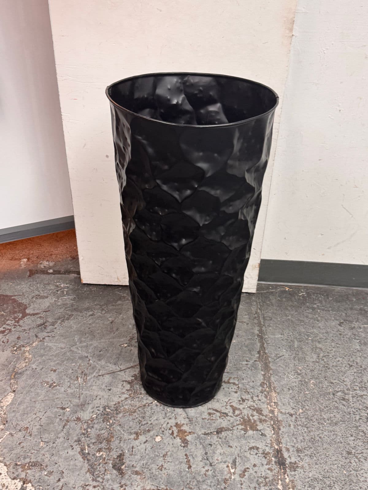 Vintage Hammered Planter, Black - Thumbnail 12