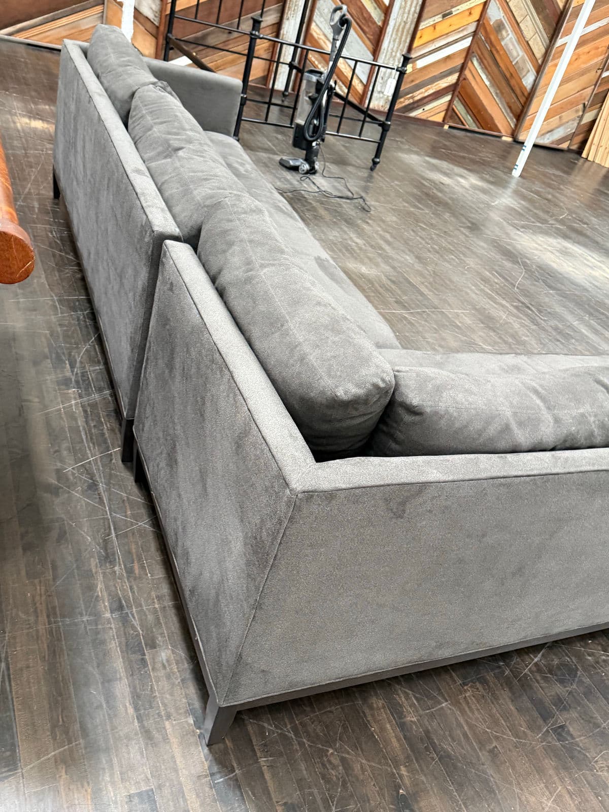 Lee Industries Model #3583 Sectional - Thumbnail 6