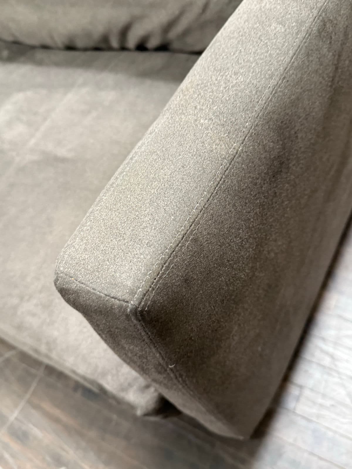 Lee Industries Model #3583 Sectional - Thumbnail 11