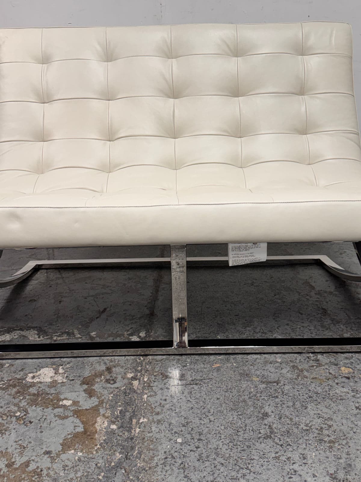 Williams-Sonoma James Leather Loveseat - Thumbnail 12