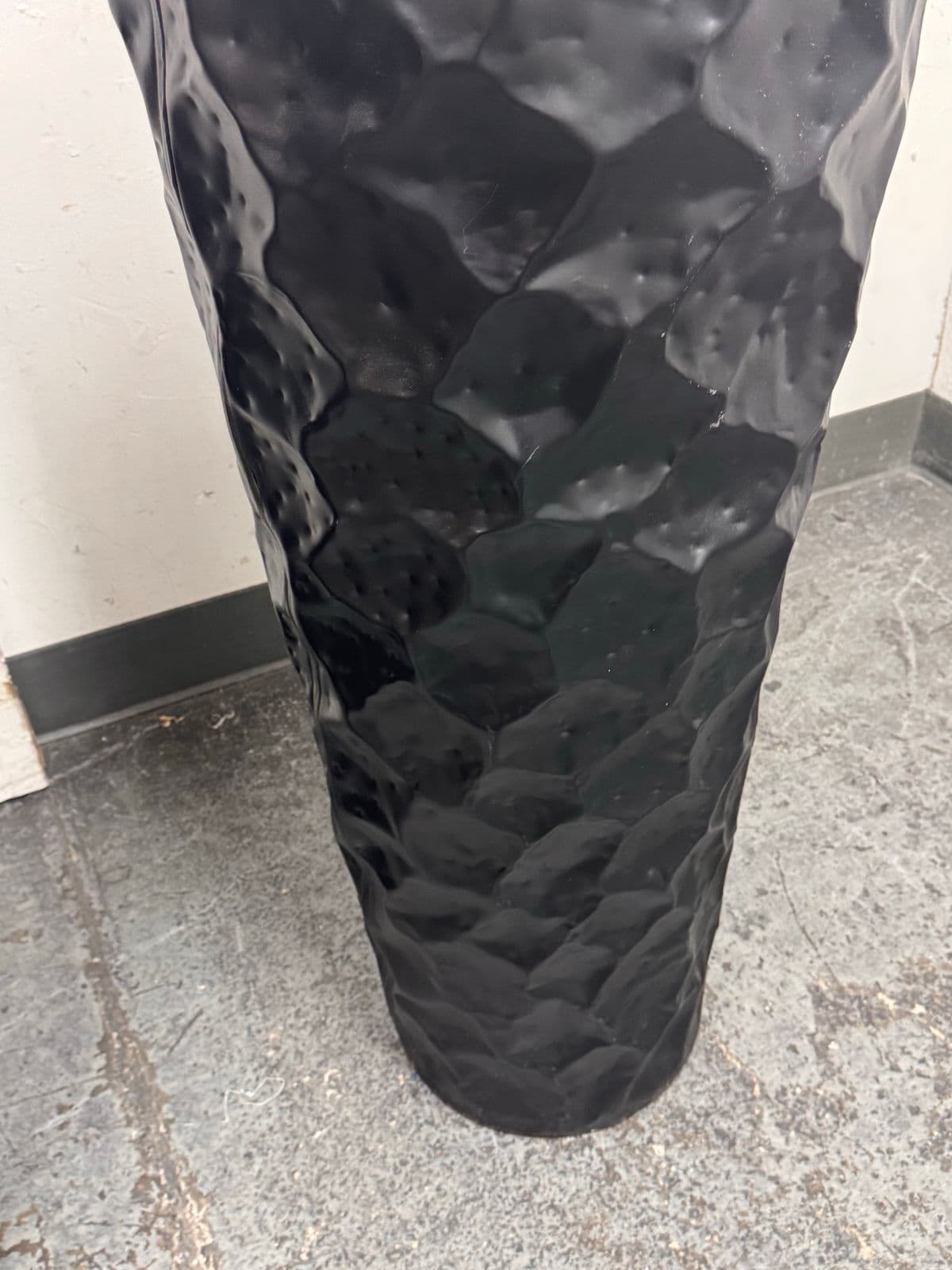 Vintage Hammered Planters, Pair - Thumbnail 3