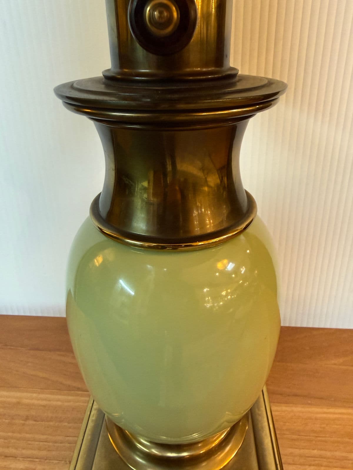 Mid 20th Century Ostrich Egg Table Lamp - Thumbnail 12