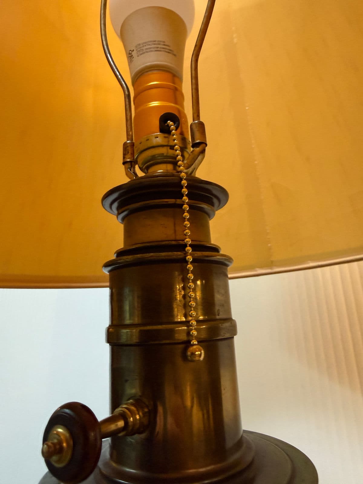 Mid 20th Century Ostrich Egg Table Lamp - Thumbnail 5