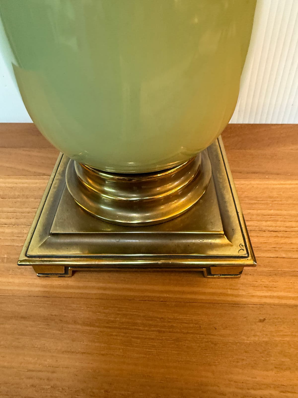 Mid 20th Century Ostrich Egg Table Lamp - Thumbnail 7