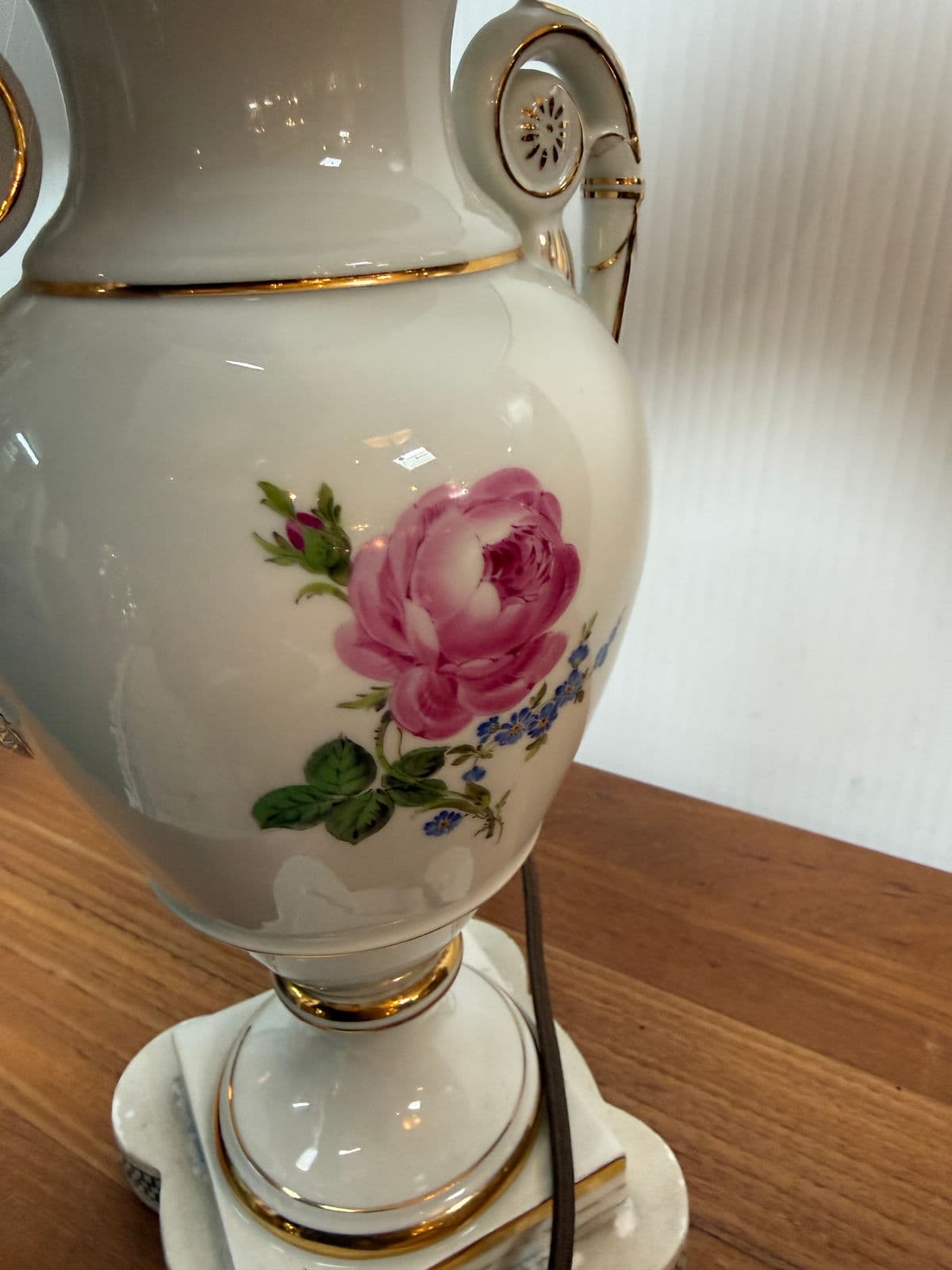 Shabby Chic Floral Urn Table Lamps, Pair - Thumbnail 7