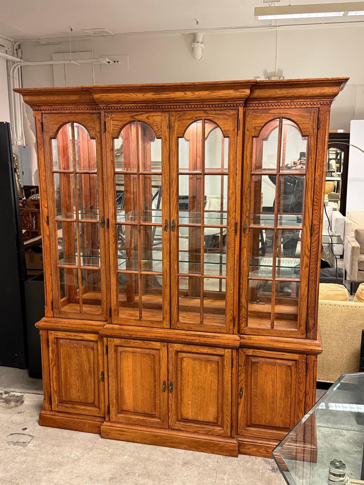 Bob Timberlake for Lexington Furniture Mallard Breakfront Cabinet - Thumbnail 13