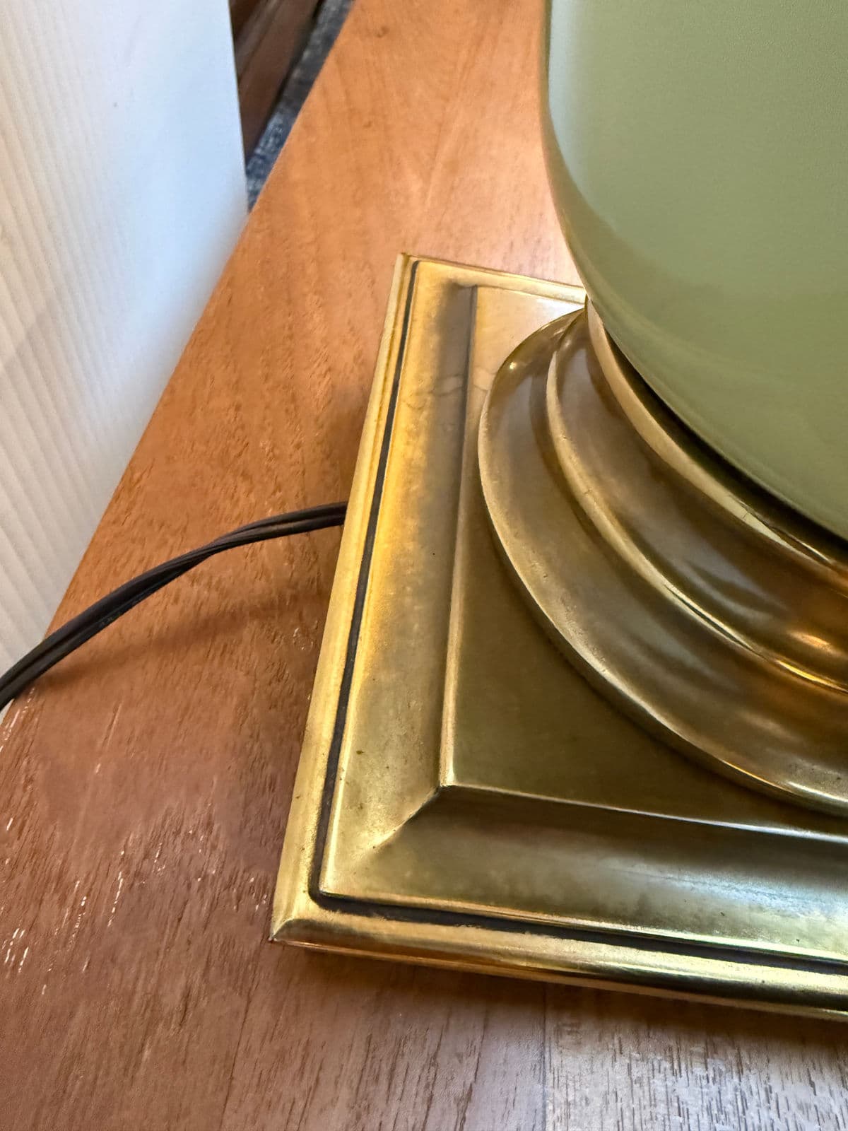 Mid 20th Century Ostrich Egg Table Lamp - Thumbnail 9