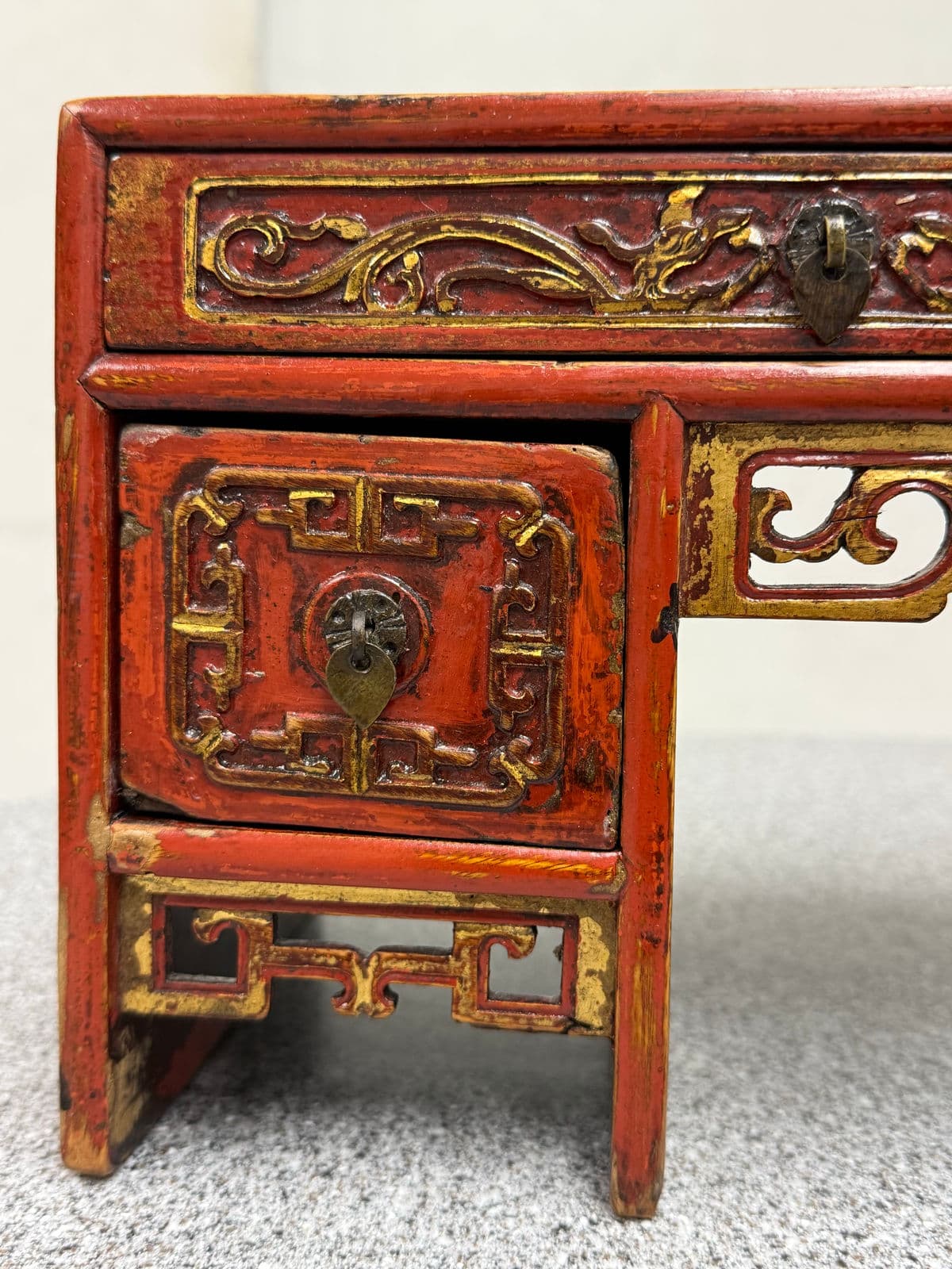 Antique Chinese Red Altar Table Box - Thumbnail 9