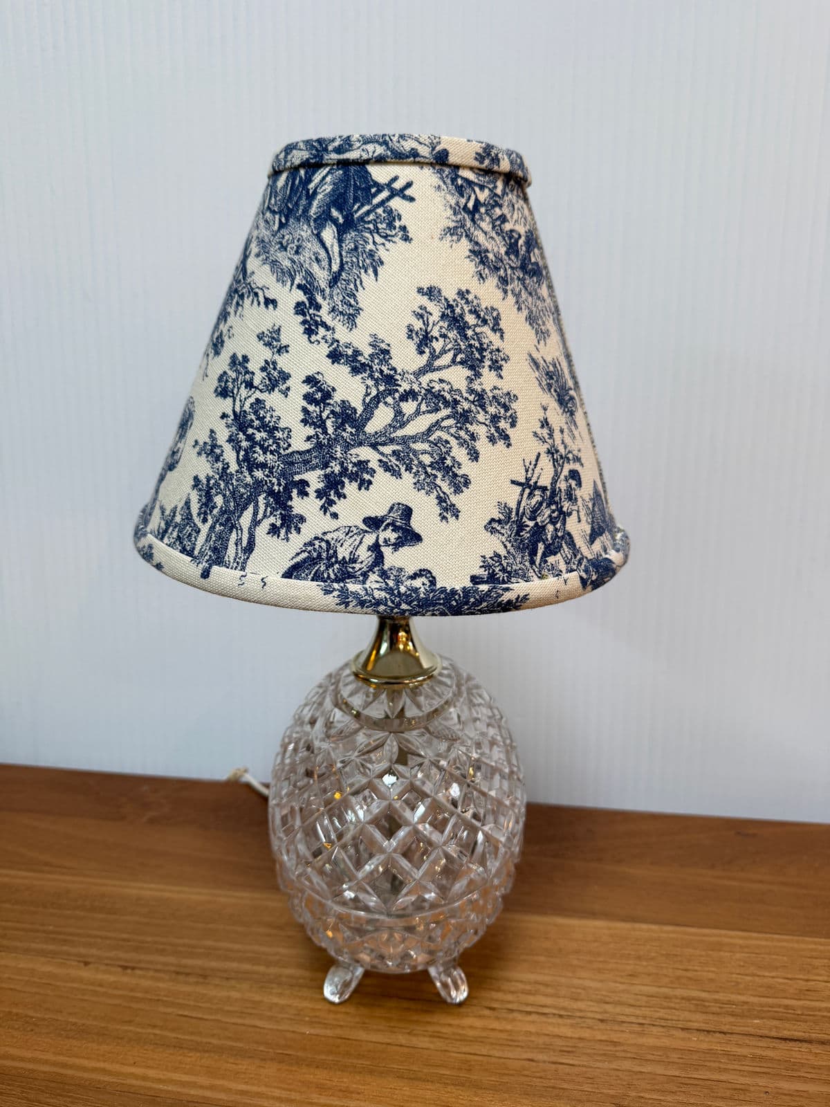 Cut Glass Boudoir Table Lamp - Thumbnail 3