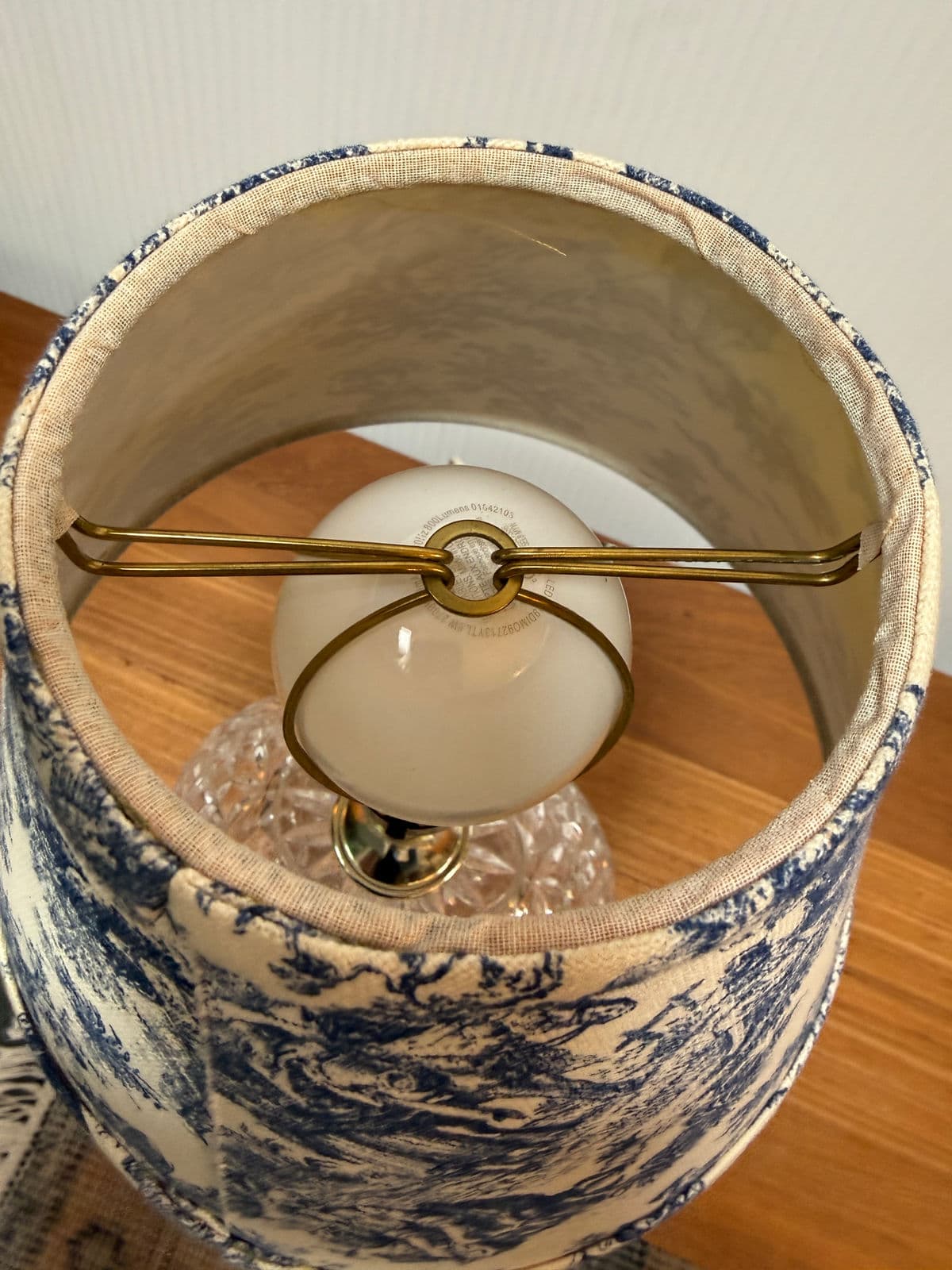 Cut Glass Boudoir Table Lamp - Thumbnail 9