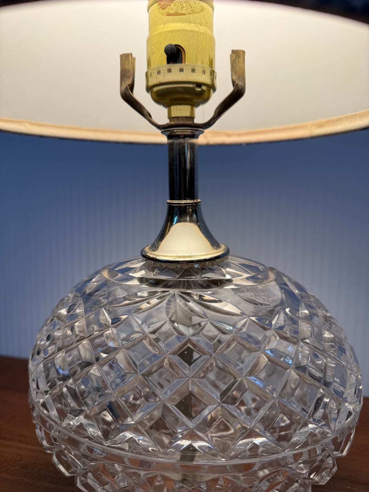 Cut Glass Boudoir Table Lamp - Thumbnail 5