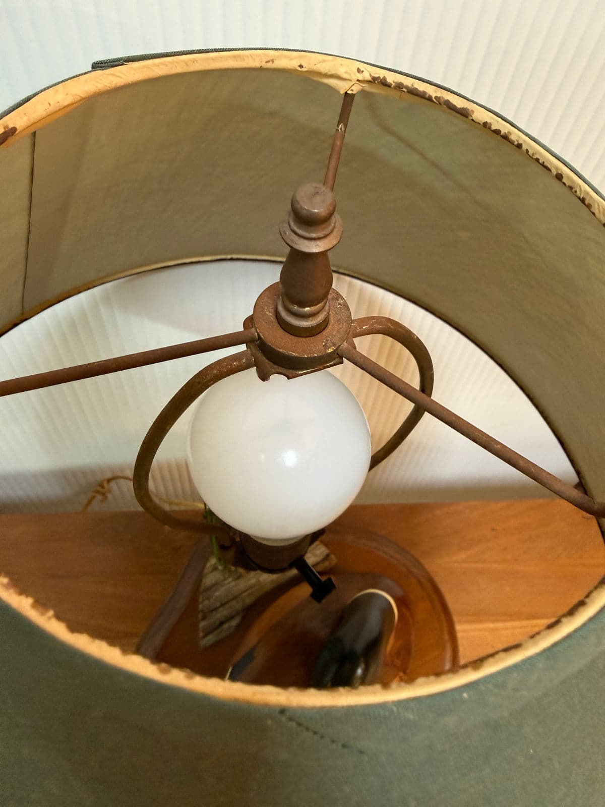 Turkey Swamp Duck Decoy Table Lamp - Thumbnail 11