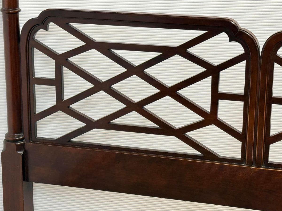 Queen Size Circa 1980's Chinese Chippendale Poster Bed Frame - Thumbnail 8