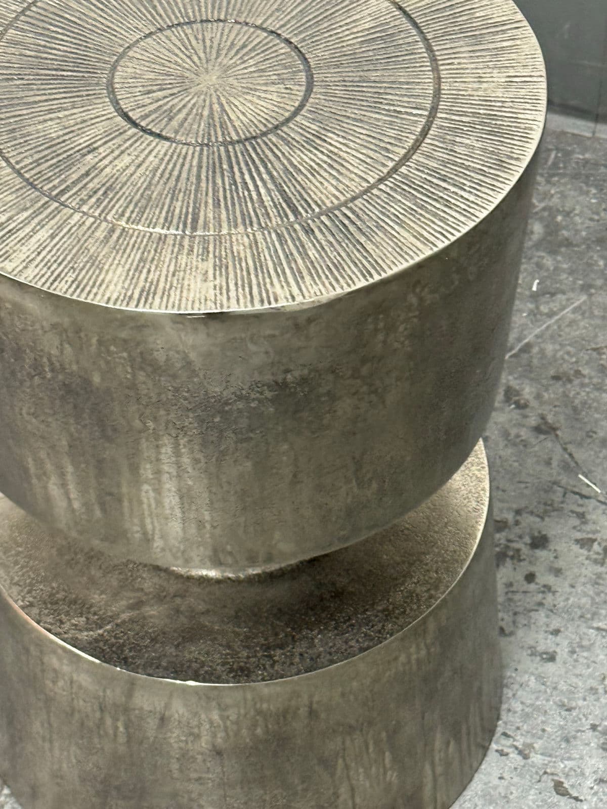 Moe's Home Victor Side Table/Stool - Thumbnail 6