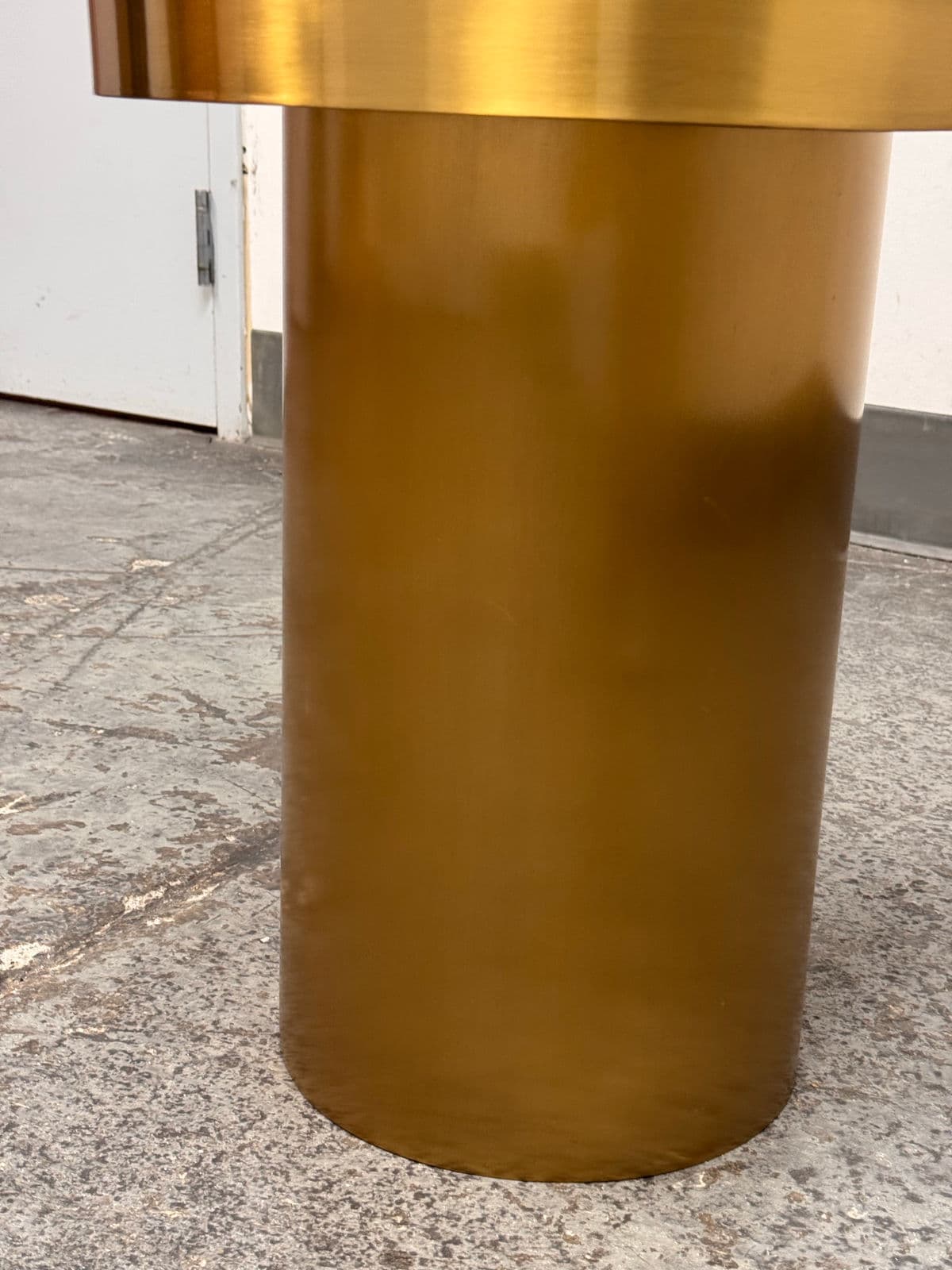 Michael Oren Design Marquina Marble Kidney Side Table - Thumbnail 13