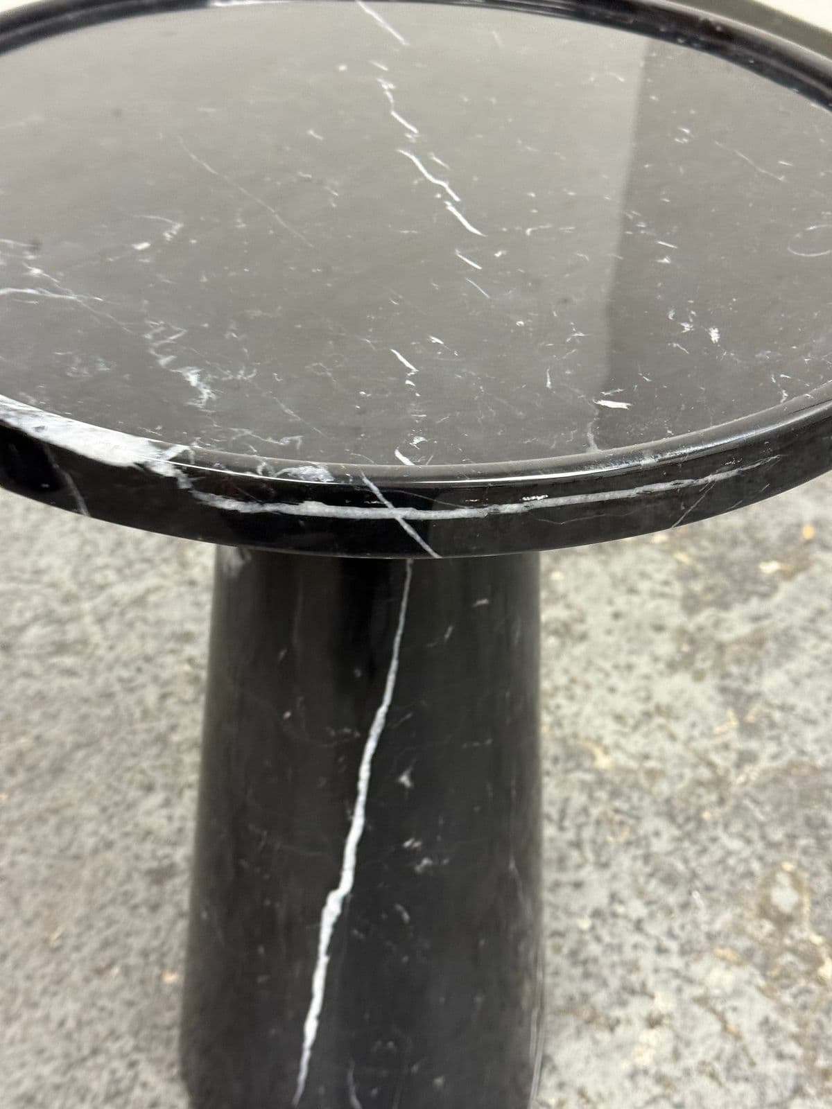 Michael Oren Designs Marquina Marble Pedestal Side Table - Thumbnail 4