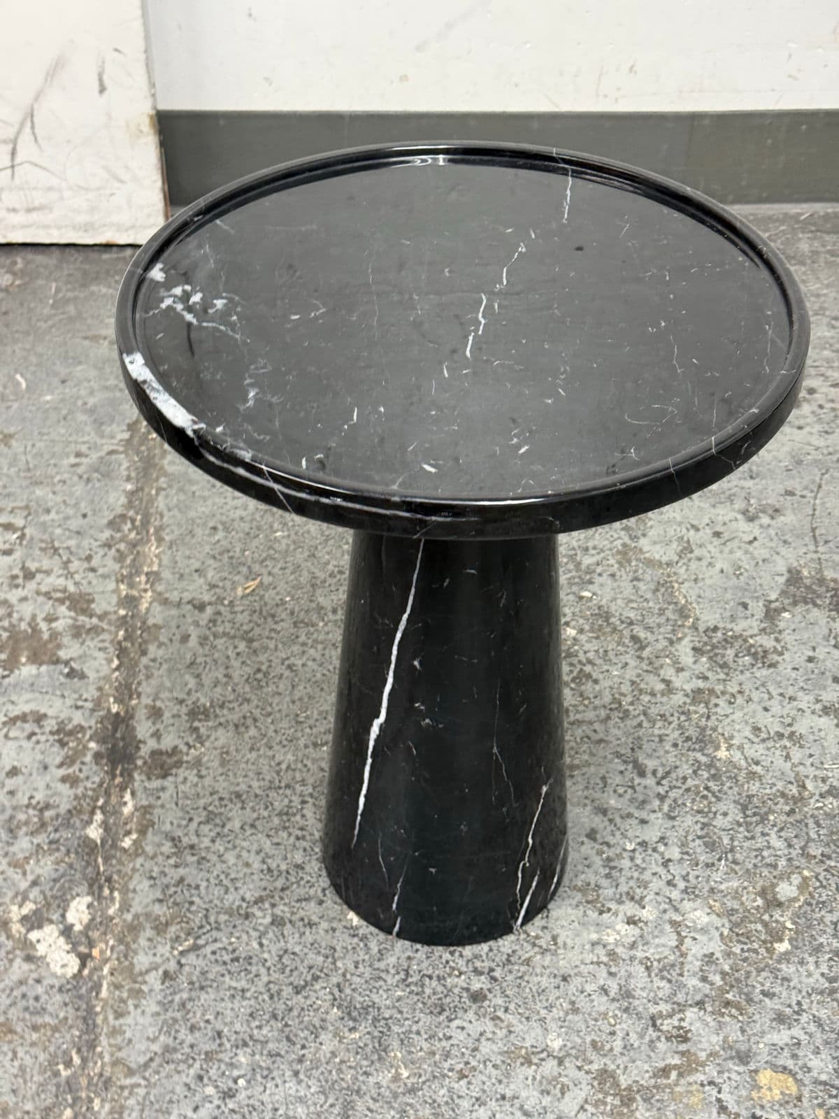 Michael Oren Designs Marquina Marble Pedestal Side Table - Thumbnail 12