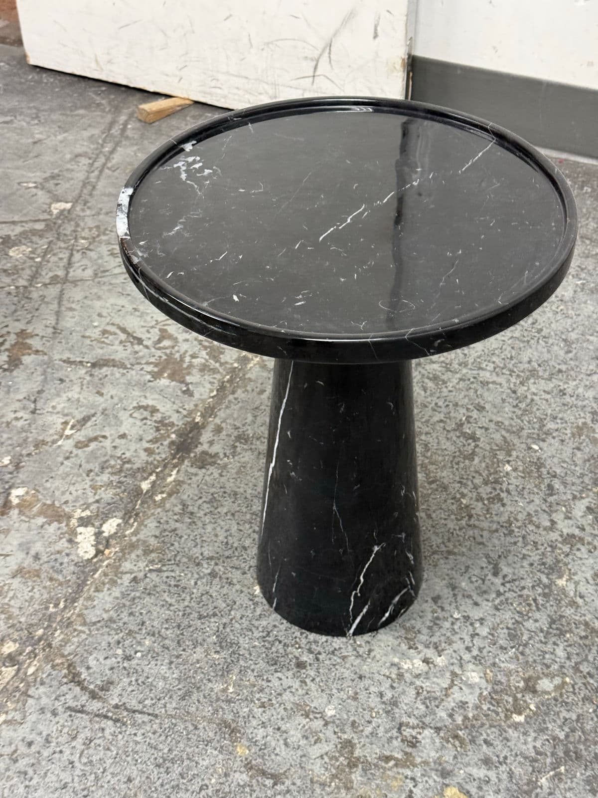 Michael Oren Designs Marquina Marble Pedestal Side Table - Thumbnail 11