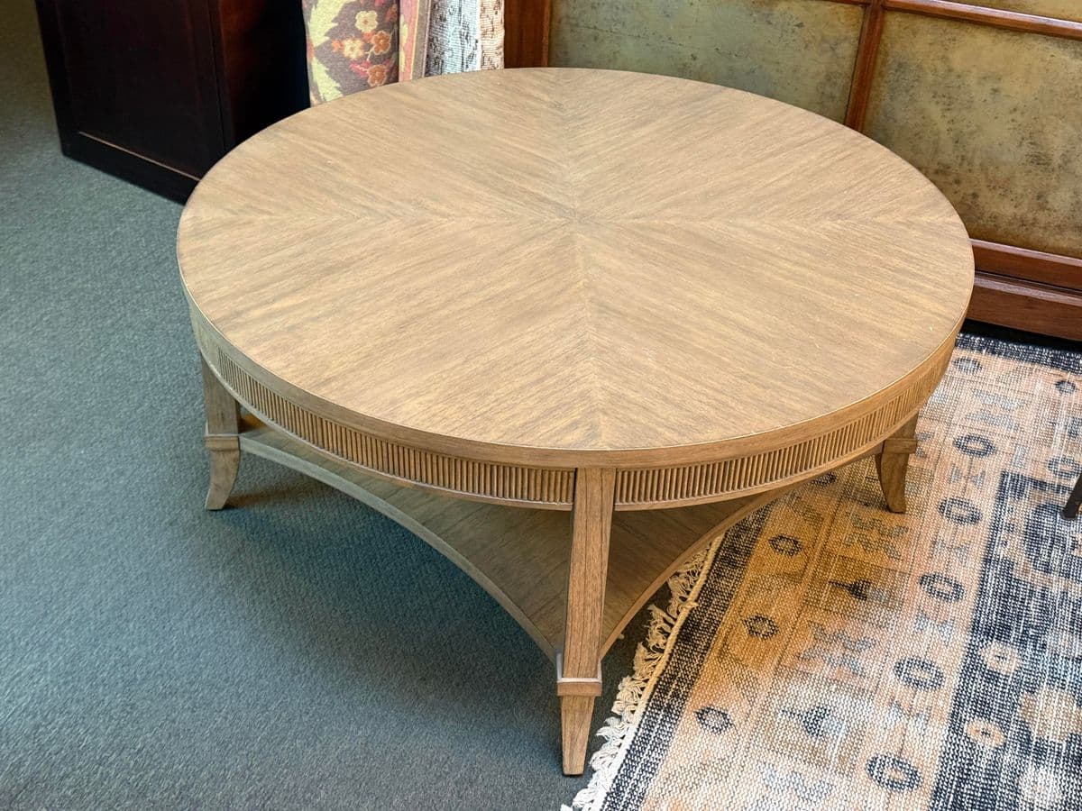 Hekman Furniture Urban Retreat Coffee Table - Thumbnail 4