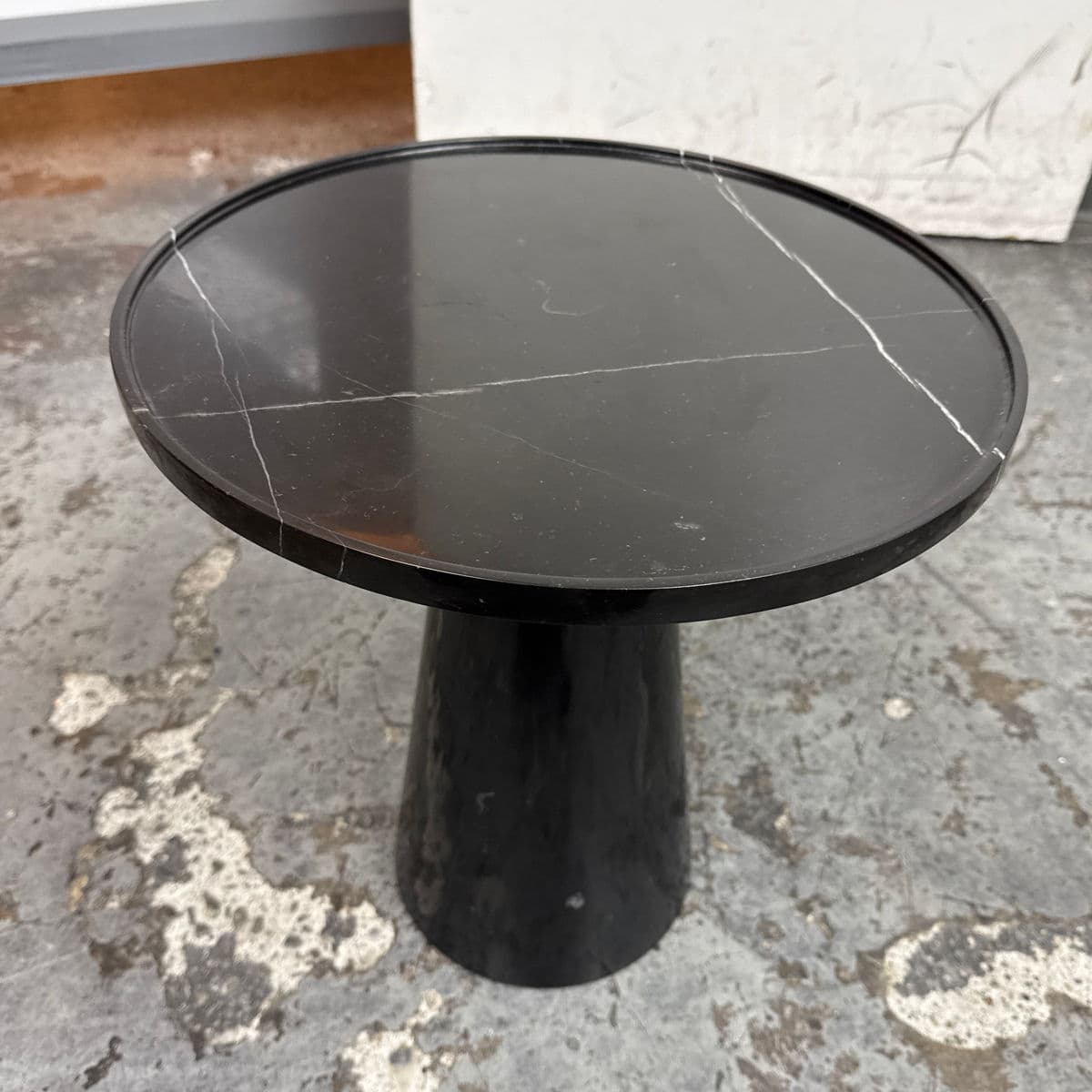 Michael Oren Designs Marquina Marble Pedestal Side Table - Thumbnail 12