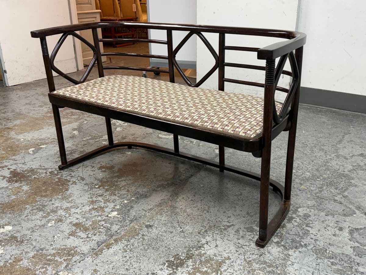 Josef Hoffmann Fledermaus Cabaret Settee, Circa 1905 - Thumbnail 3