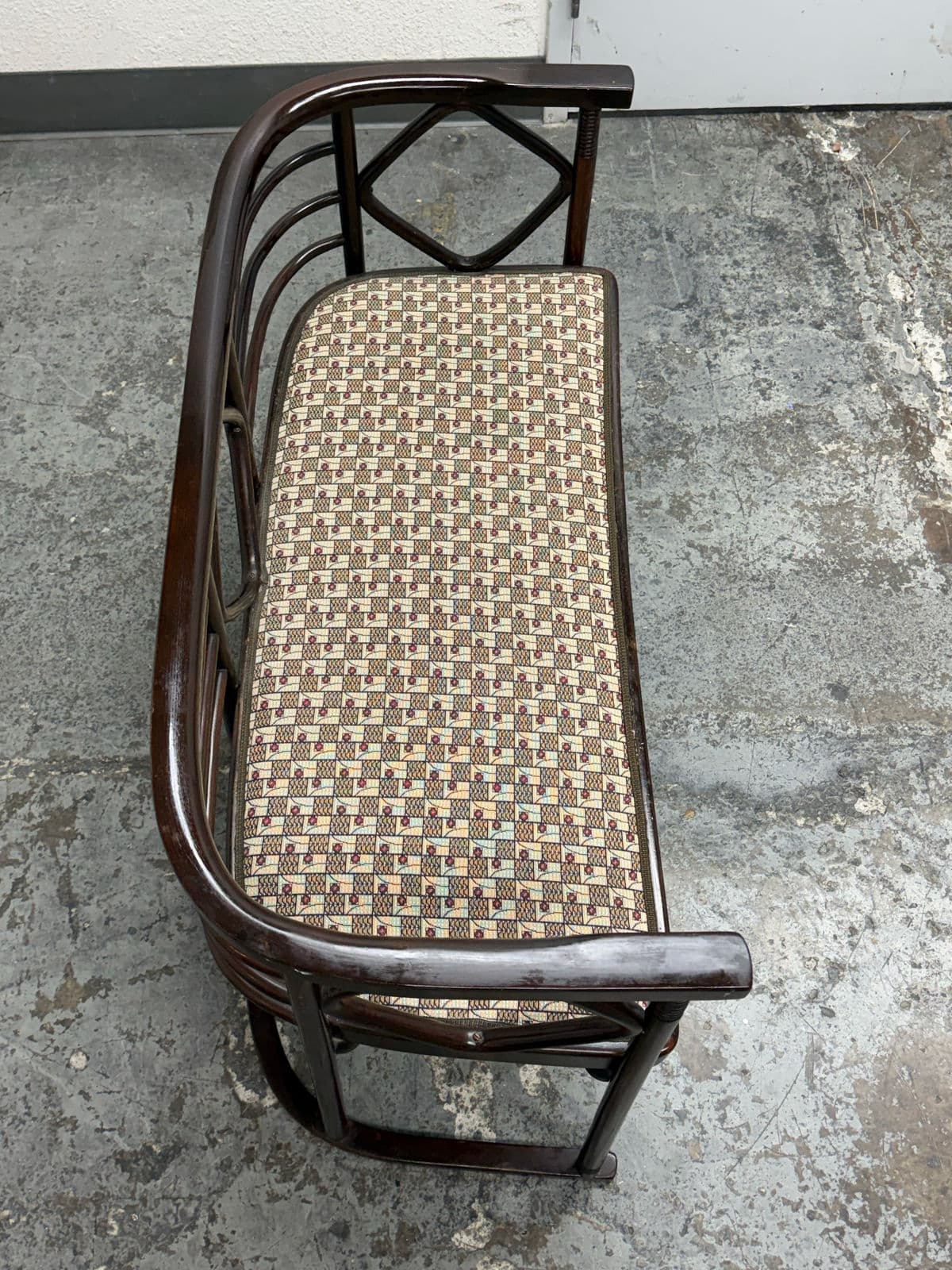 Josef Hoffmann Fledermaus Cabaret Settee, Circa 1905 - Thumbnail 8