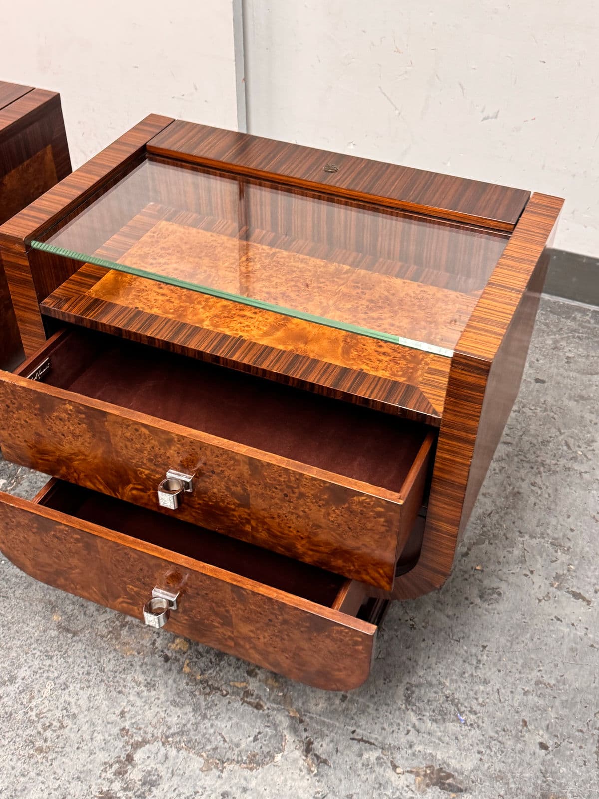 Michael Amini for Aico Cloche Nightstands, Bourbon, Pair - Thumbnail 7