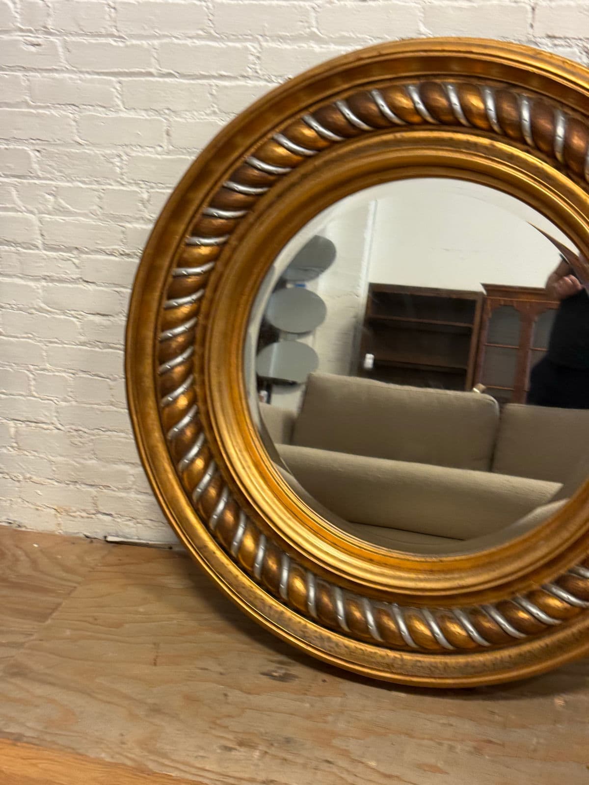 Windsor Art & Mirror Company Round Twist Wall Mirror, 20th Century - Thumbnail 11