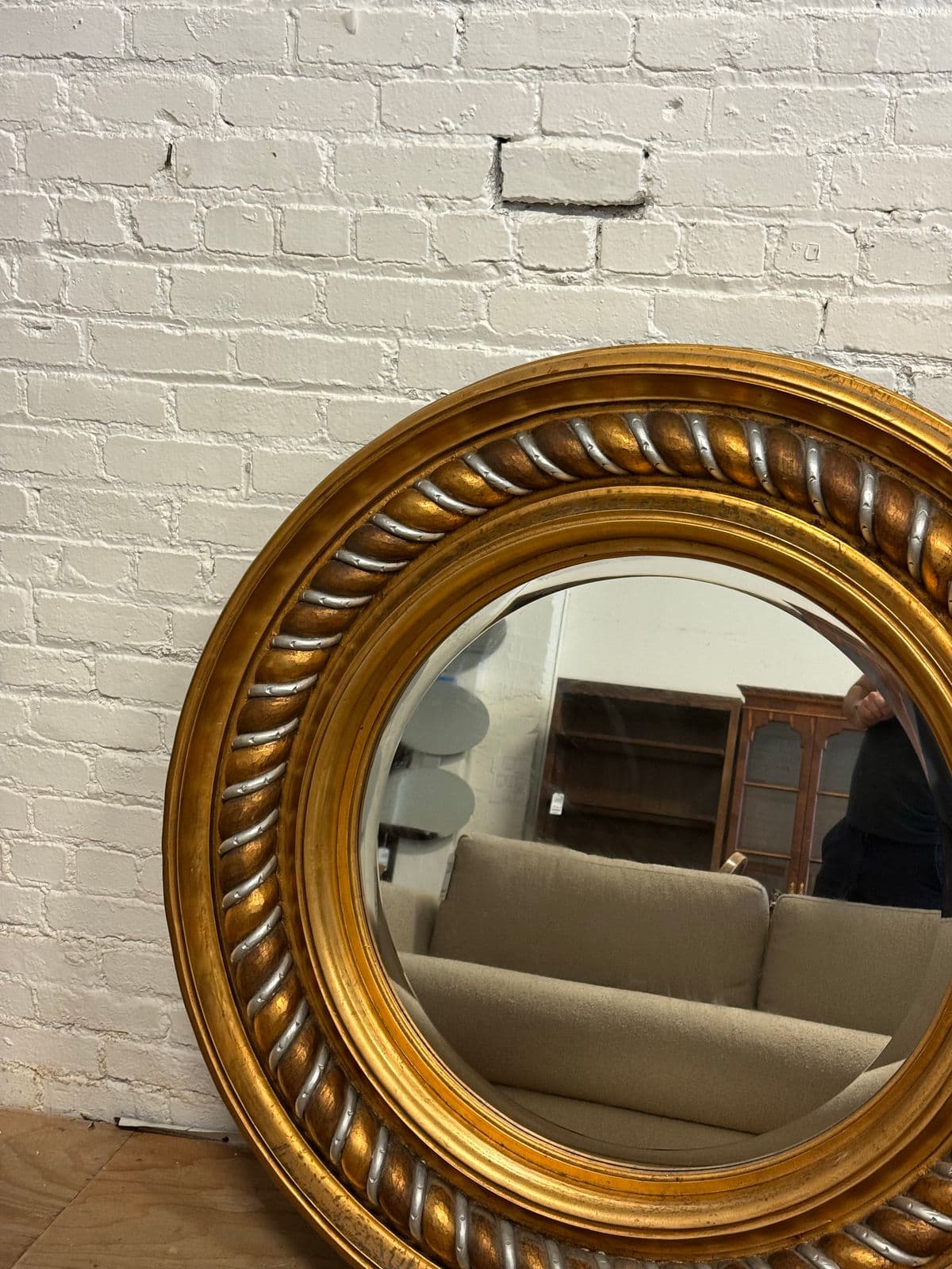 Windsor Art & Mirror Company Round Twist Wall Mirror, 20th Century - Thumbnail 7