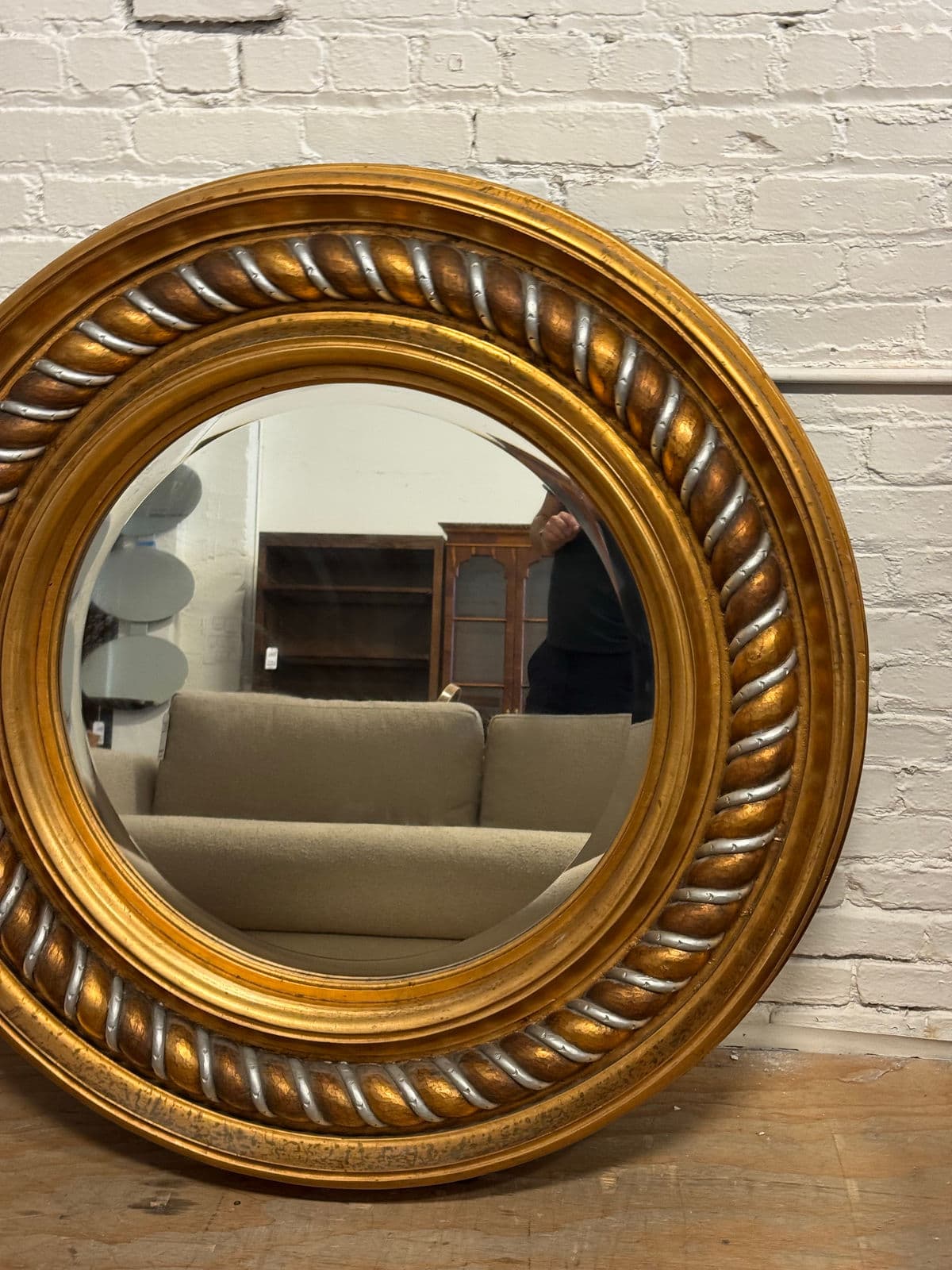 Windsor Art & Mirror Company Round Twist Wall Mirror, 20th Century - Thumbnail 6
