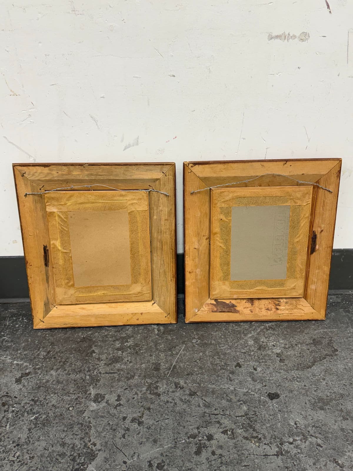 Vintage Square Giltwood Wall Mirrors, 20th Century, Pair - Thumbnail 3