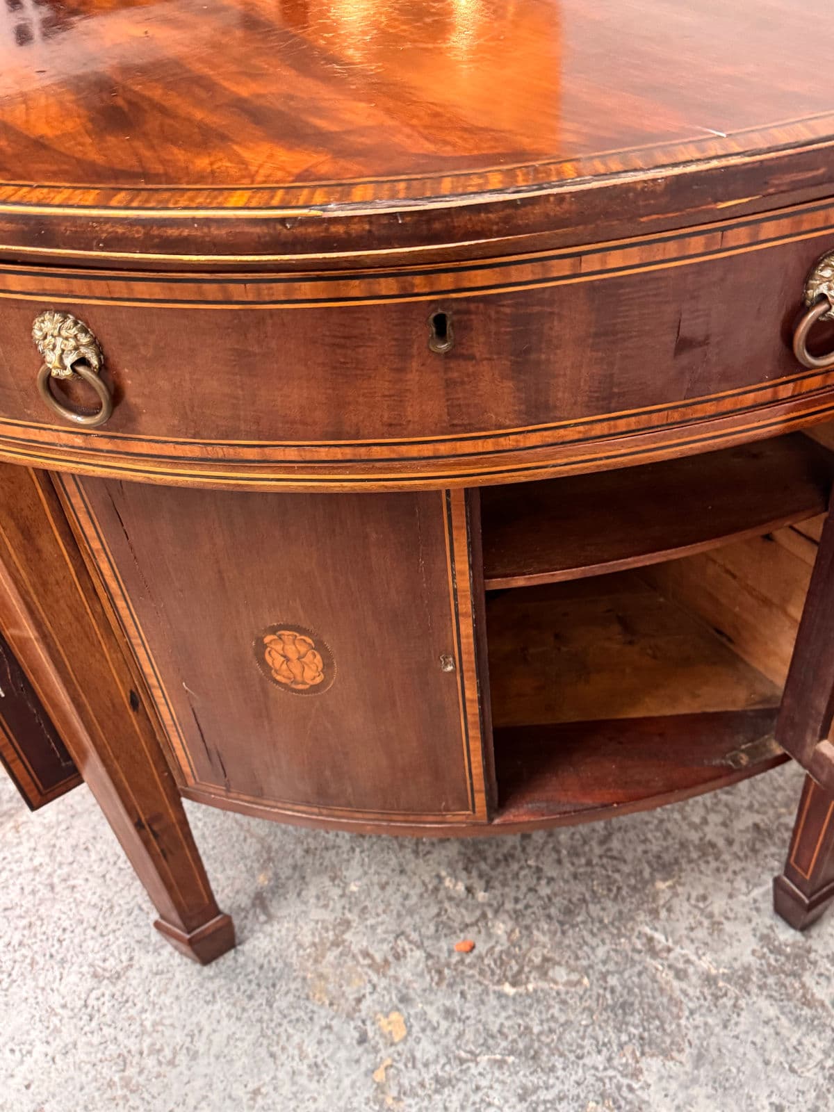 Federal Style Inlaid Mahogany Sideboard, 19th Century - Thumbnail 12