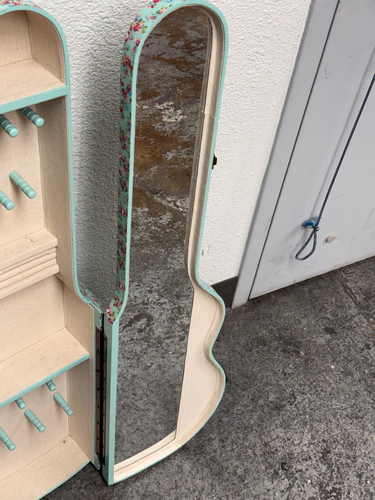 Pottery Barn Guitar Shaped Jewelry Storage Case + Mirror - Thumbnail 8