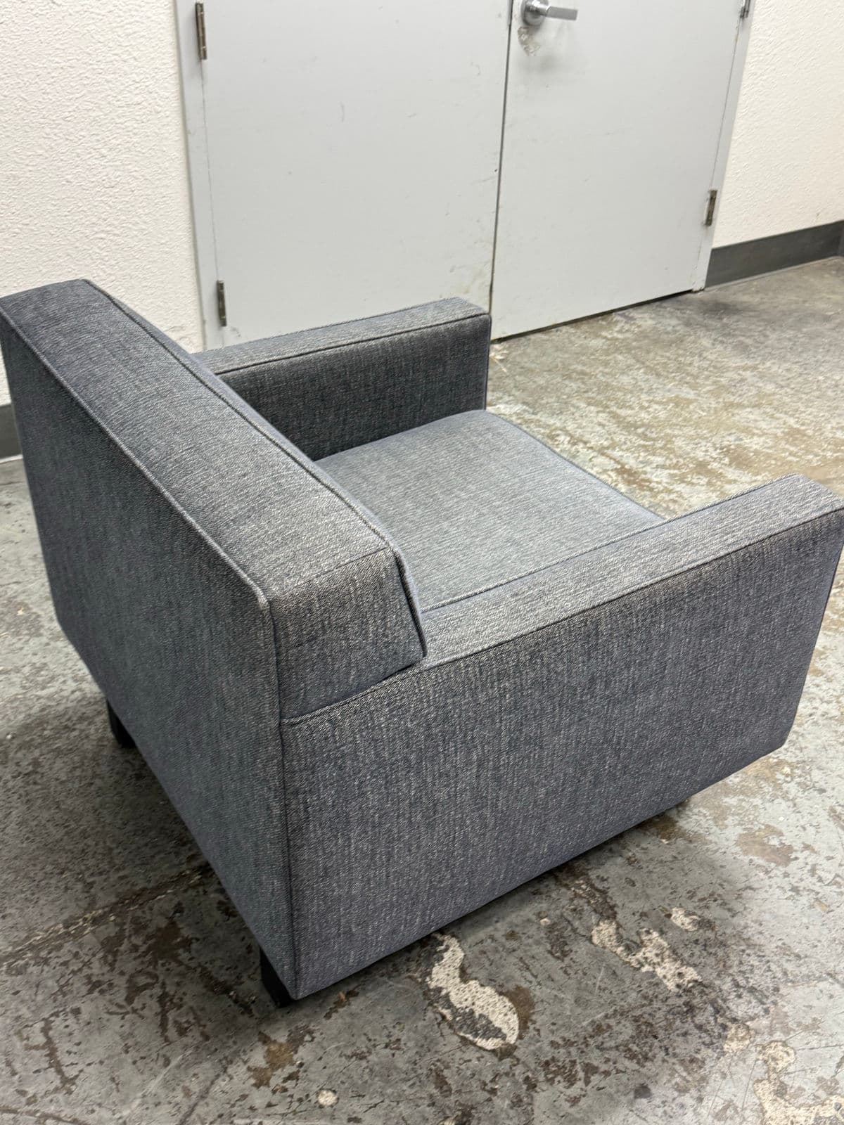 Room & Board Andre Chair - Thumbnail 6