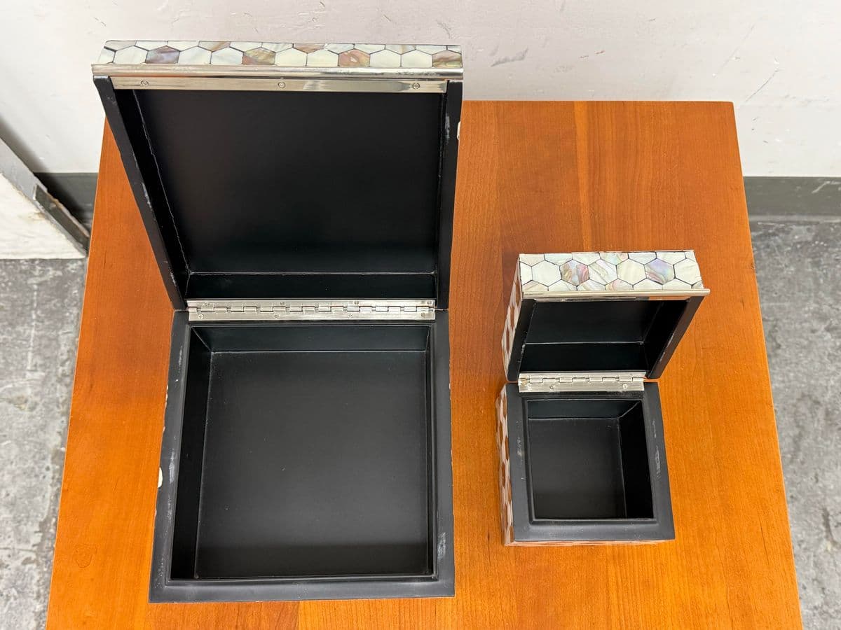 Global Views Mother of Pearl Boxes, Set of Two - Thumbnail 8