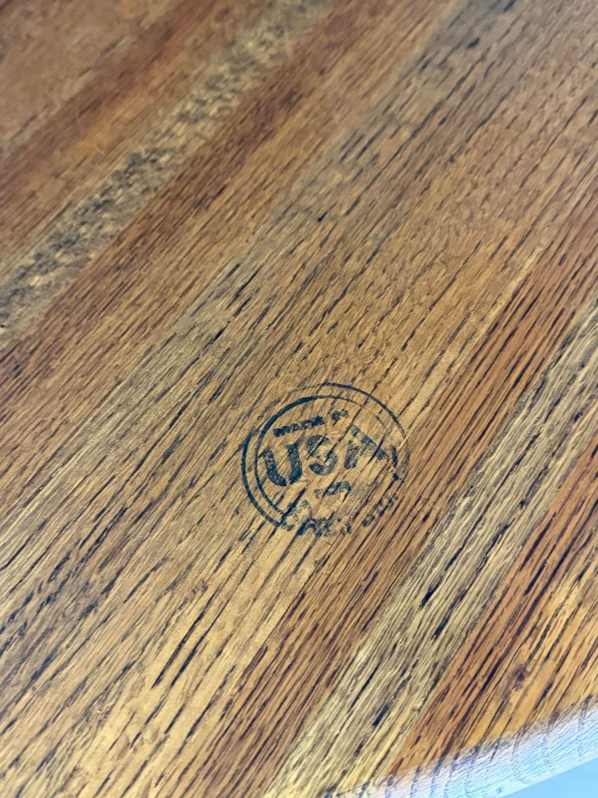 American Modern Round Wood Coffee Table, Mid 20th Century - Thumbnail 10