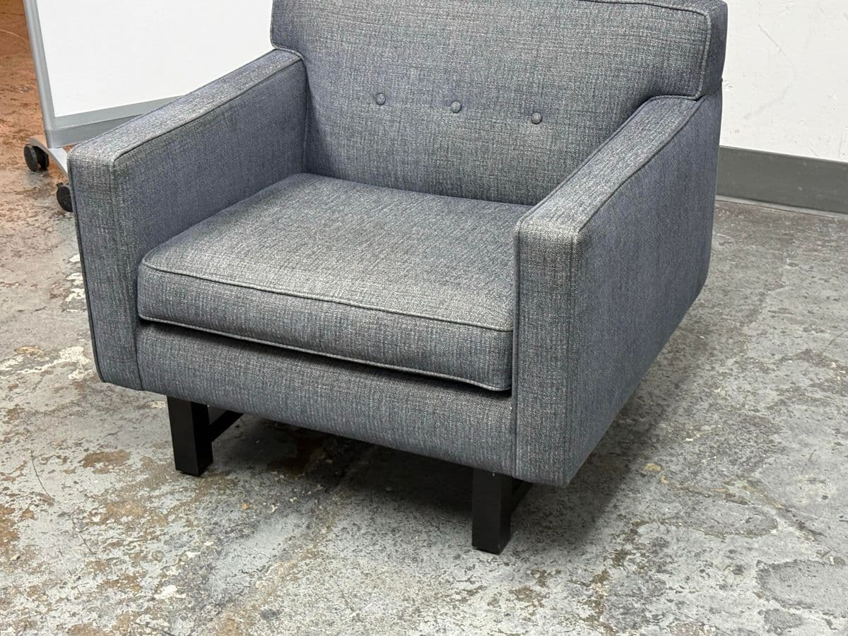 Room & Board Andre Chair - Thumbnail 13