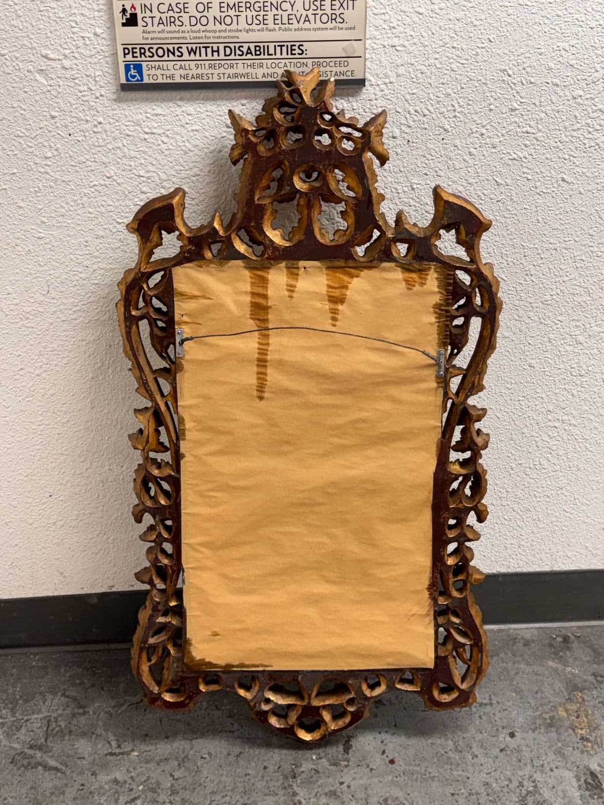 English Chippendale Carved Giltwood Mirror, Mid 20th Century - Thumbnail 13