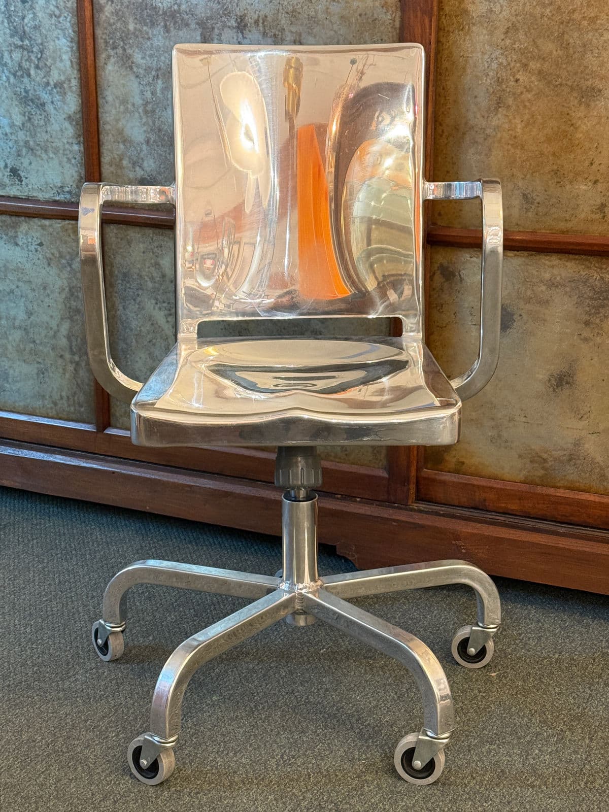 Philippe Starck for Emeco Hudson Swivel Armchair - Thumbnail 3