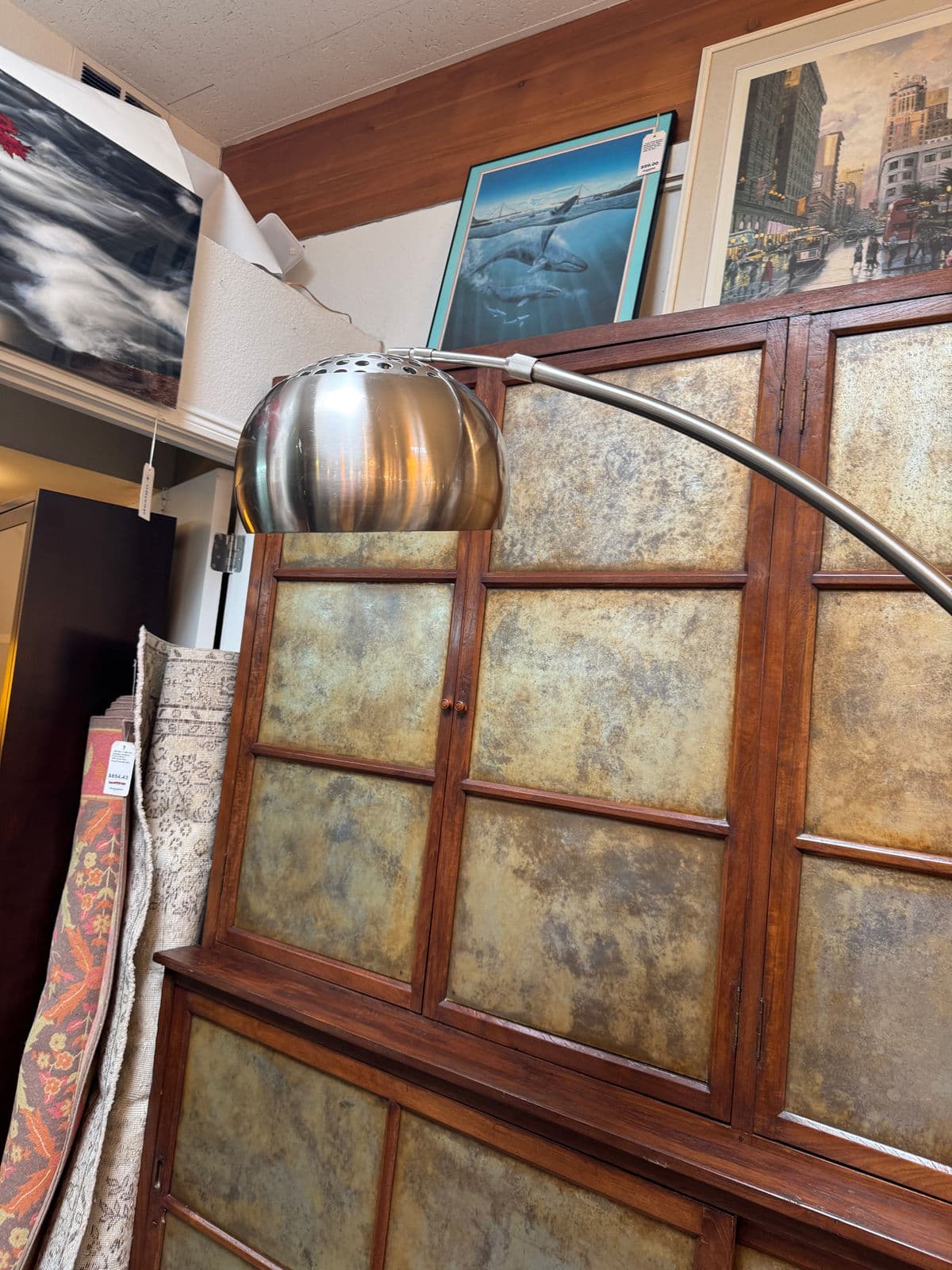 Arching Chrome Floor Lamp With Marble Base - Thumbnail 9