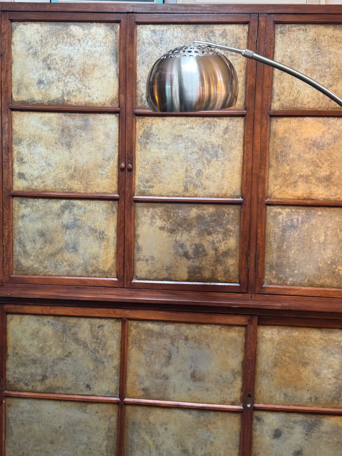 Arching Chrome Floor Lamp With Marble Base - Thumbnail 12