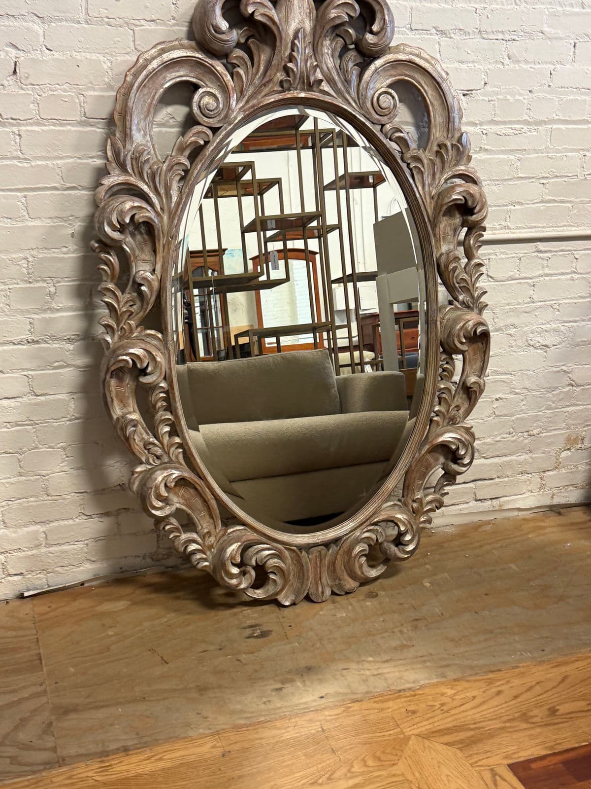 Windsor Art & Mirror Company Oval Rococo Revival Mirror, 20th Century - Thumbnail 12