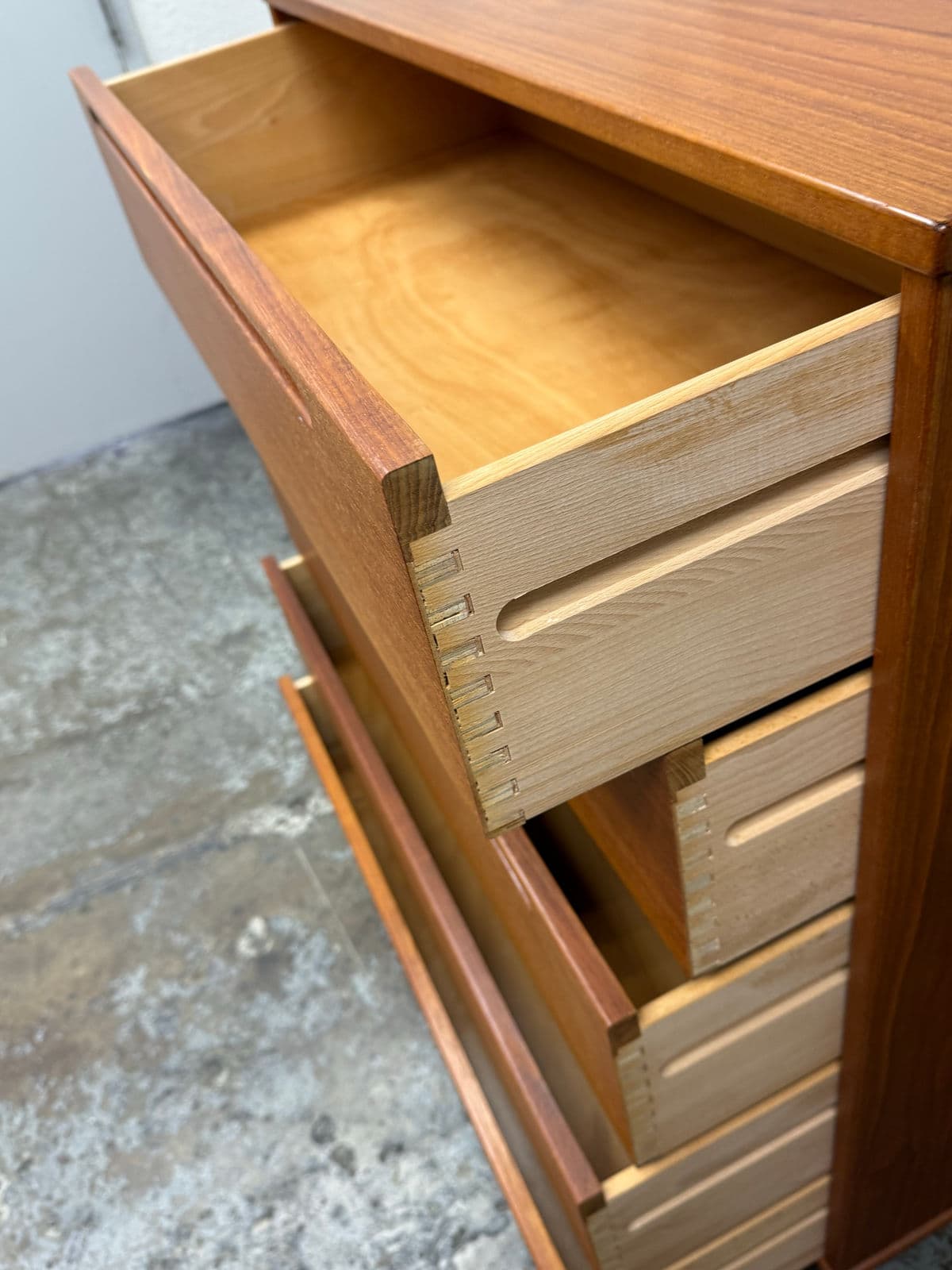 Nils Jonsson for Torring Møbelfabrik Five Drawer Dresser, Circa 1960's - Thumbnail 7