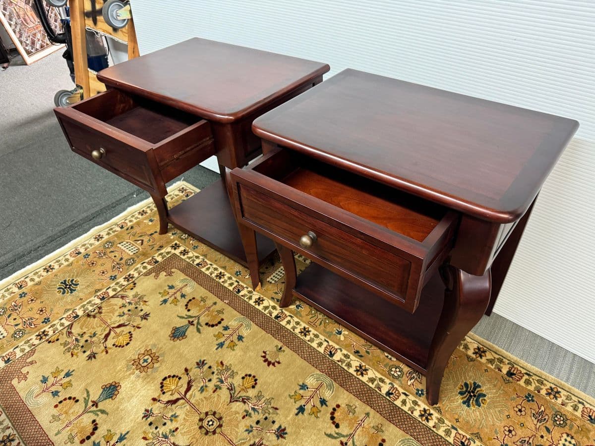 Georgian Style End Tables/Nightstands, Pair - Thumbnail 4